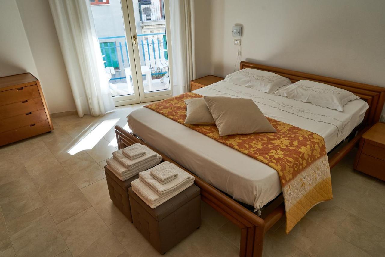 B&B L'Ammonite Península Sorrentina Exterior foto